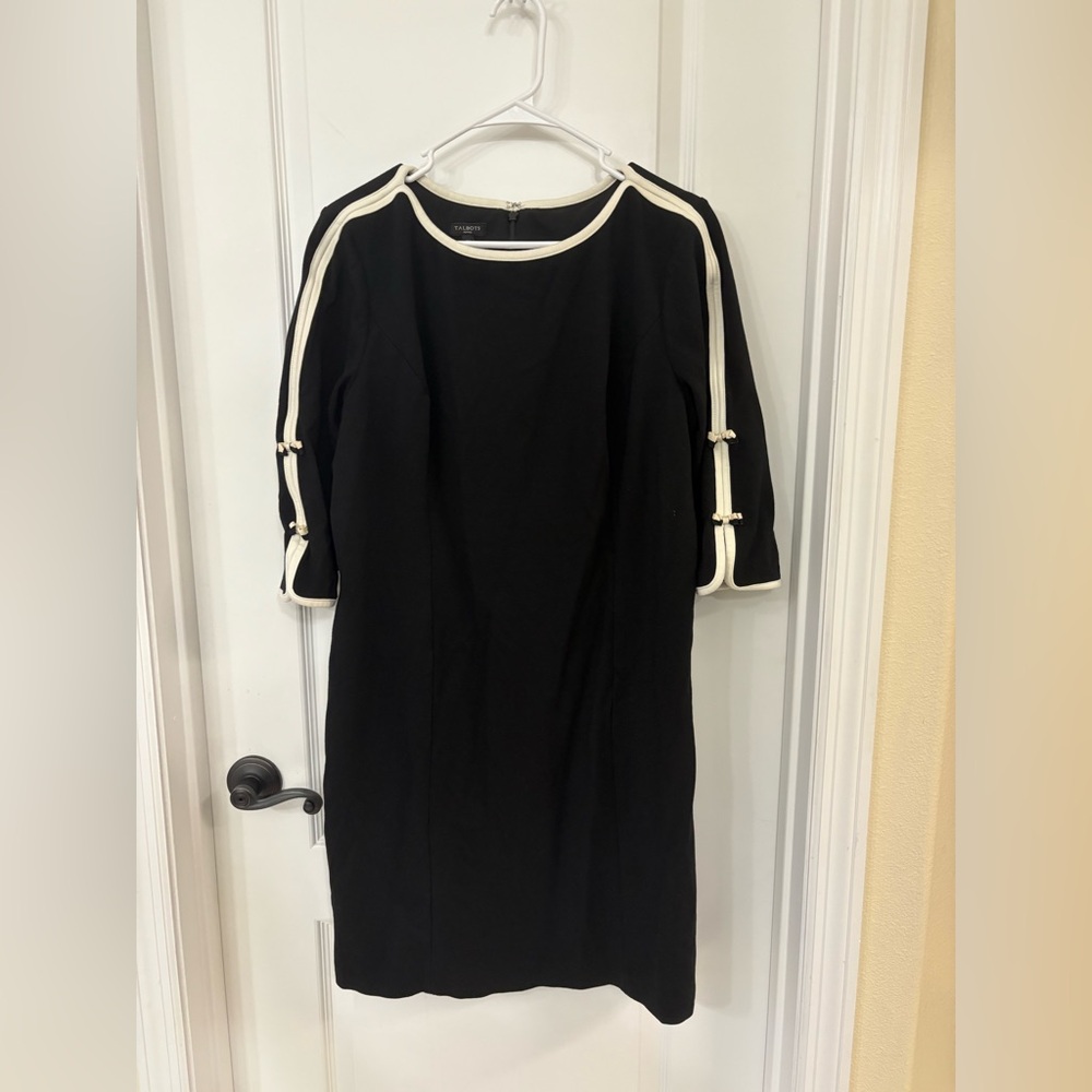Talbots 16P 3/4 Sleeve Black Midi Dress with White Bow Accents